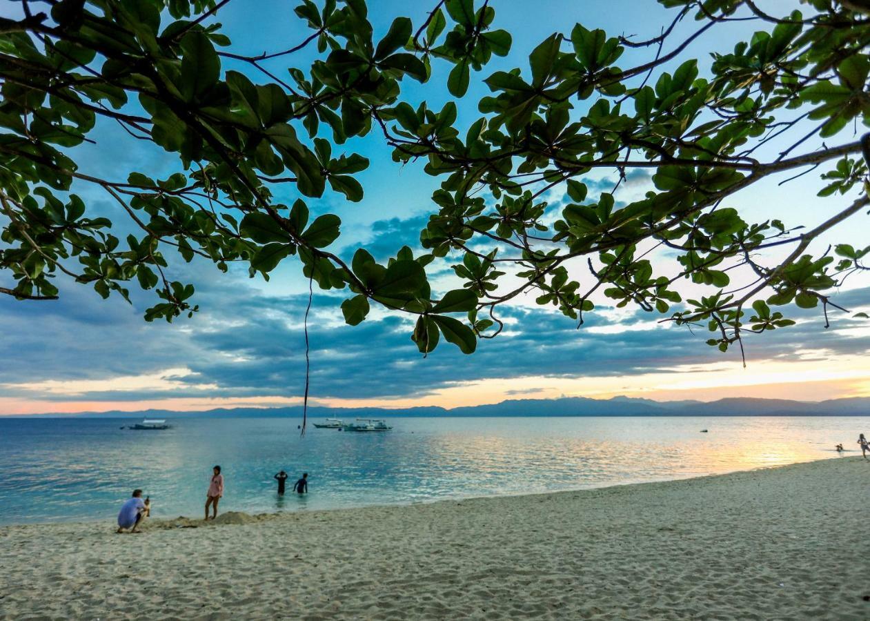 Hk Beach Resort And Restaurant Moalboal Luaran gambar